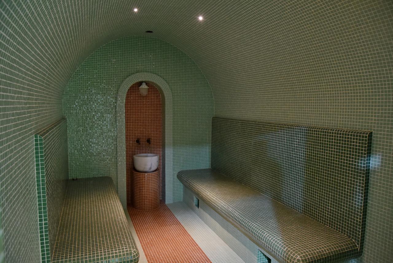 Hotel Gloria Костанай Экстерьер фото